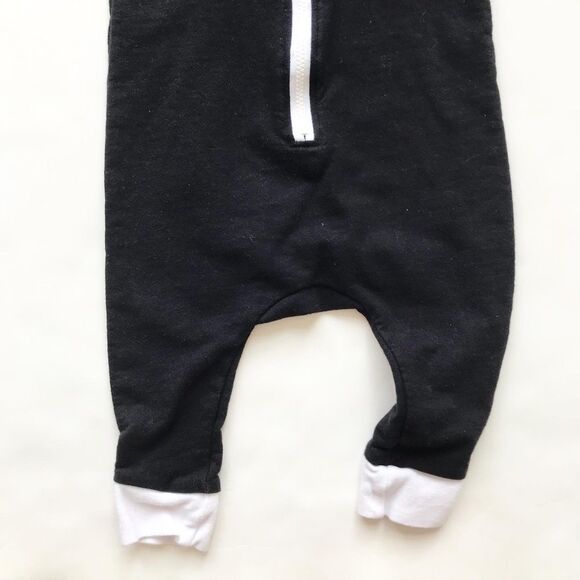 Whistle & Flute Kawaii panda hooded romper EUC 6-12 months - Picture 5 of 8